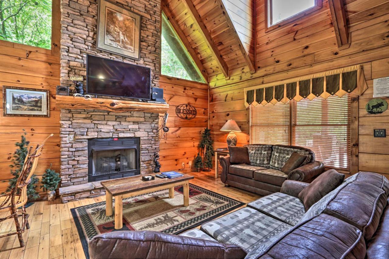 Pigeon Forge Getaway With Covered Patio And Hot Tub! Luaran gambar