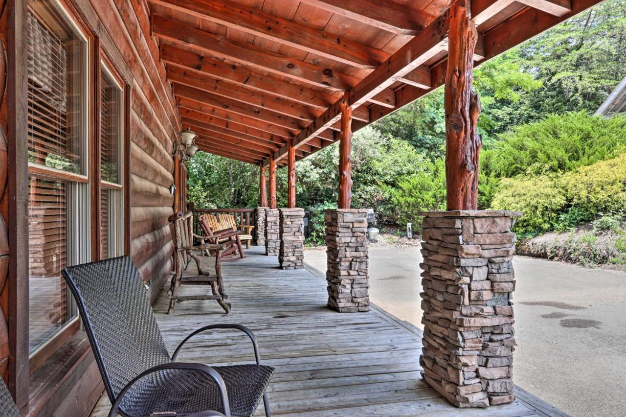 Pigeon Forge Getaway With Covered Patio And Hot Tub! Luaran gambar