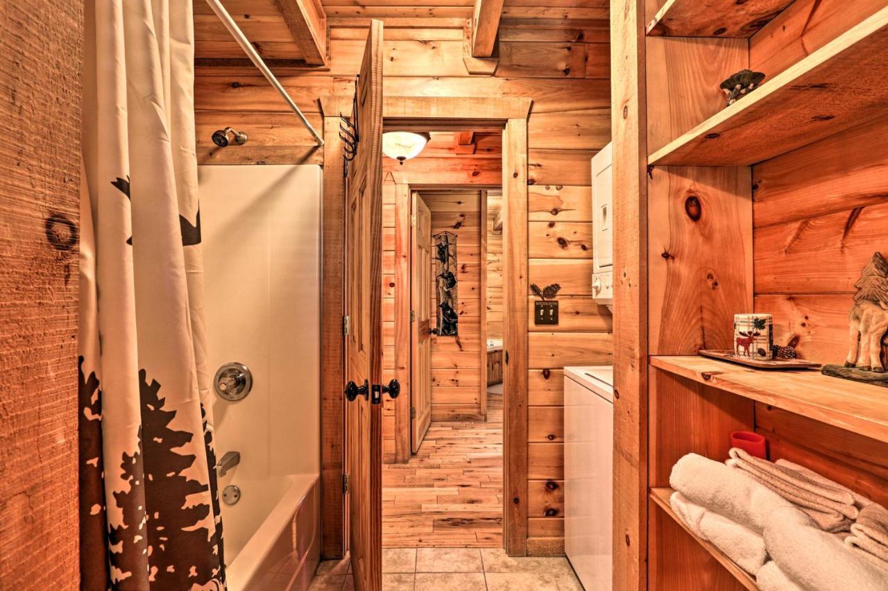 Pigeon Forge Getaway With Covered Patio And Hot Tub! Luaran gambar