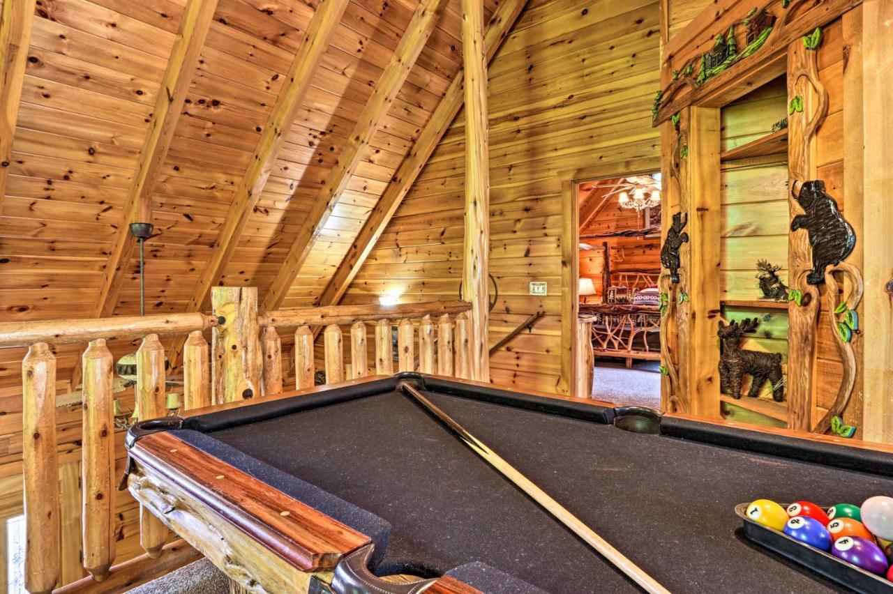 Pigeon Forge Getaway With Covered Patio And Hot Tub! Luaran gambar